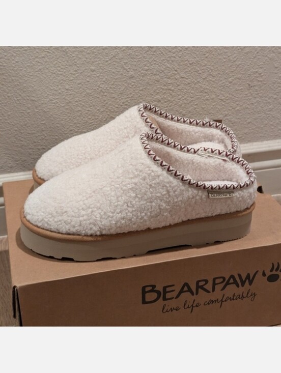 BearPaw Shoes - BEARPAW Snuggle Martis Womens Slippers Size 9